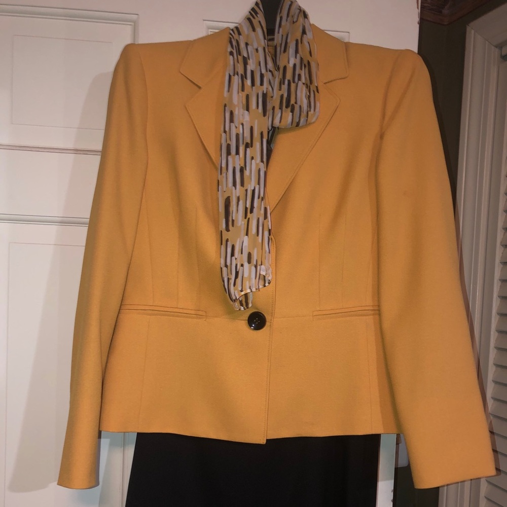LeSuit Jacket & Skirt